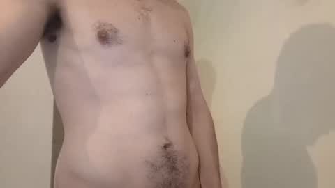 juank03962 online show from 10/29/25, 04:42