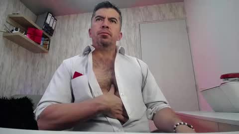 Juan k online show from 03/11/26, 04:18