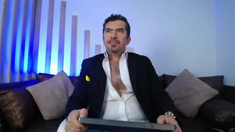 Juan k online show from 04/29/26, 04:22