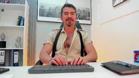 Juan k online show from 07/28/26, 04:30