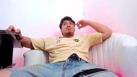 JUAN  online show from 06/18/26, 03:27