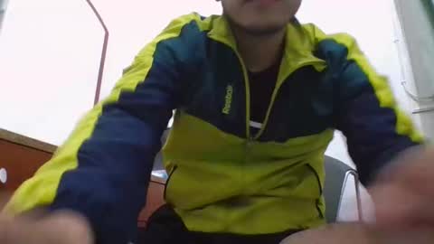 Snapshot of juanperez1999777 chatting on 11/01/25, 09:06 juanperez1999777 online show from 11/01/25, 09:06