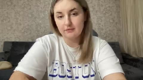 Snapshot of judevalenti chatting on 09/25/25, 06:11 JudeValenti online show from 09/25/25, 06:11