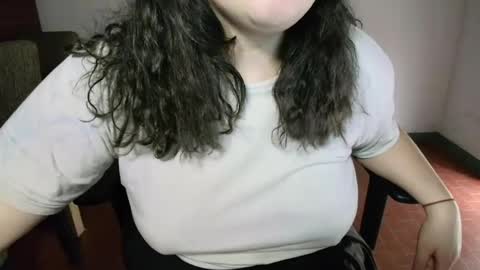 Judithamelia online show from 10/22/25, 09:47