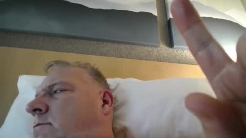 Snapshot of judtech chatting on 11/25/25, 03:39 Judtech online show from 11/25/25, 03:39