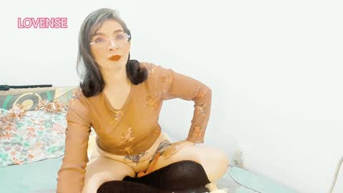 Judith Cabrales online show from 12/30/24, 02:40