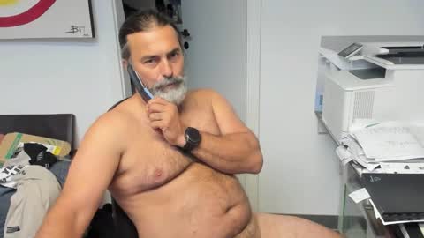 Giovanni50pro online show from 09/18/25, 01:35