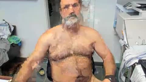 Snapshot of juergenkru chatting on 11/03/25, 07:31 Giovanni50pro online show from 11/03/25, 07:31