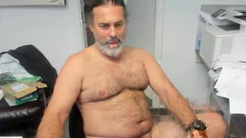 Snapshot of juergenkru chatting on 11/14/25, 06:06 Giovanni50pro online show from 11/14/25, 06:06