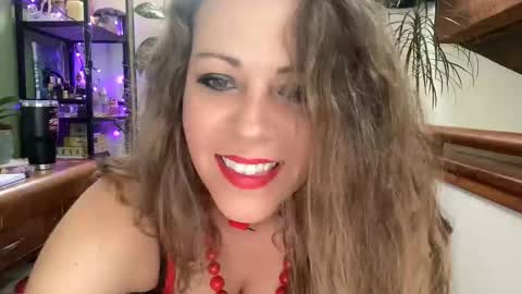 Snapshot of juicy_jussy chatting on 05/05/26, 09:01 juicy_jussy online show from 05/05/26, 09:01