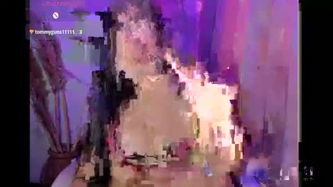 Snapshot of juicy_peach_ass chatting on 12/15/25, 03:38 valeska online show from 12/15/25, 03:38