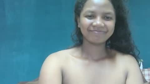 stellah online show from 12/30/24, 03:14