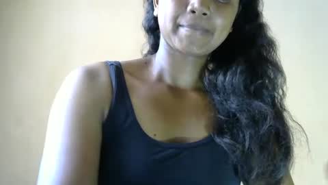 stellah online show from 02/14/25, 08:10
