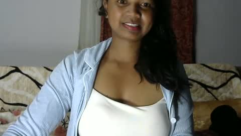 stellah online show from 07/12/26, 01:40