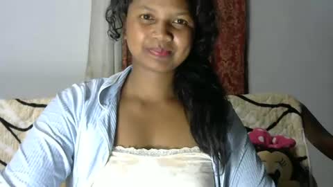 stellah online show from 07/14/26, 01:52