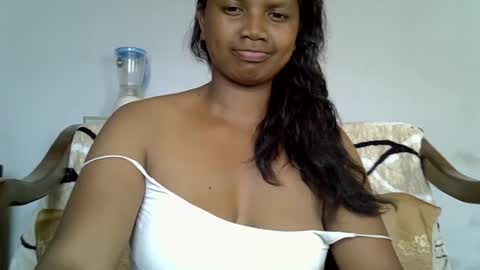 stellah online show from 08/03/26, 11:48