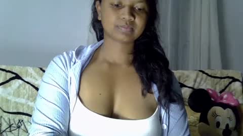 stellah online show from 08/05/26, 02:03