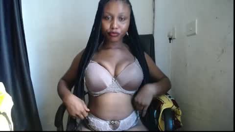 Elena online show from 06/12/26, 10:47