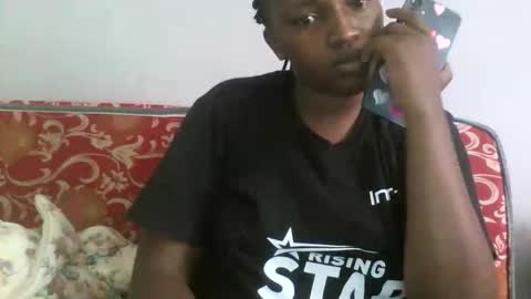 Snapshot of juicyicequeen chatting on 10/17/25, 09:34 juicyicequeen online show from 10/17/25, 09:34