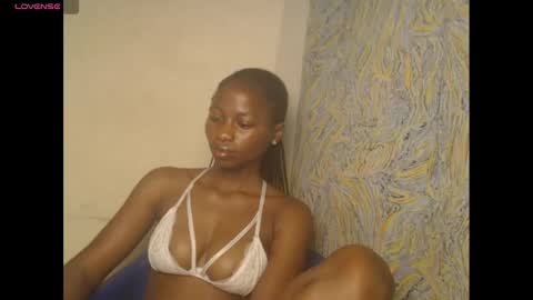 juicypiexx online show from 01/13/25, 10:13