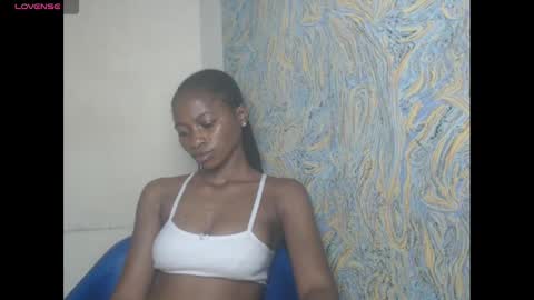 juicypiexx online show from 01/15/25, 05:50
