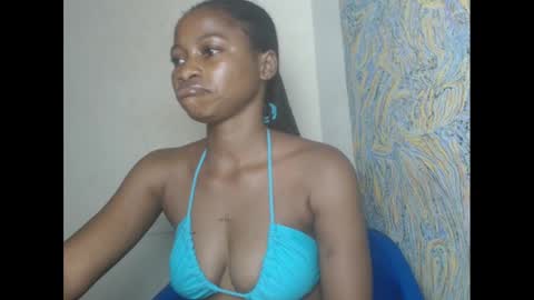 juicypiexx online show from 01/29/25, 03:54