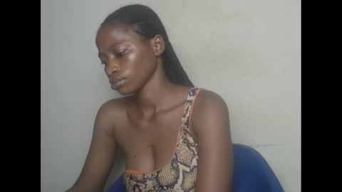 juicypiexx online show from 02/07/25, 02:40