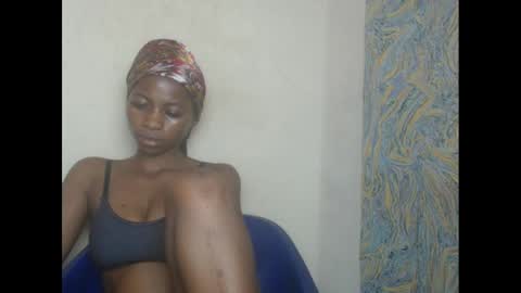 juicypiexx online show from 02/10/25, 04:19
