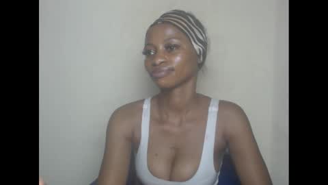 juicypiexx online show from 02/11/25, 04:33
