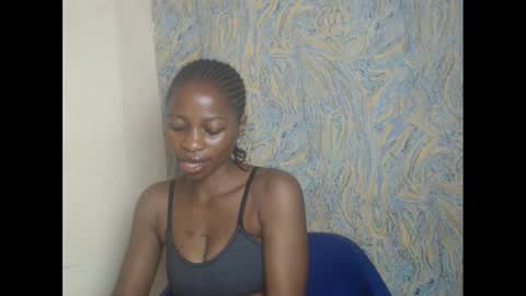 juicypiexx online show from 02/23/25, 10:53