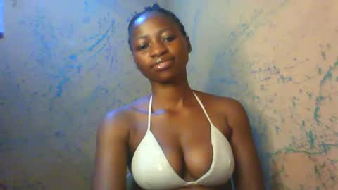 juicypiexx online show from 09/08/25, 08:19