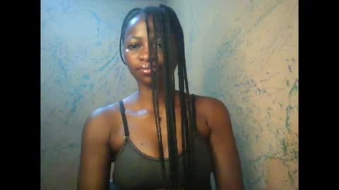 Snapshot of juicypiexx chatting on 10/08/25, 03:15 juicypiexx online show from 10/08/25, 03:15