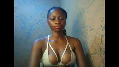 Snapshot of juicypiexx chatting on 11/28/25, 03:09 juicypiexx online show from 11/28/25, 03:09