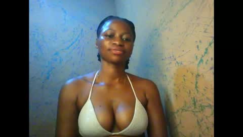 Snapshot of juicypiexx chatting on 11/28/25, 10:34 juicypiexx online show from 11/28/25, 10:34