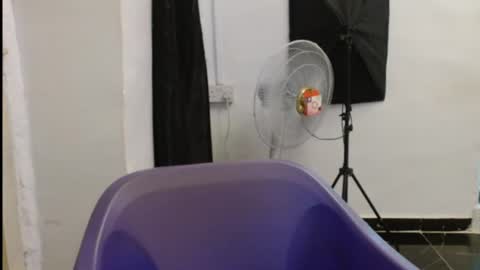 juicyxpink online show from 06/13/26, 07:06