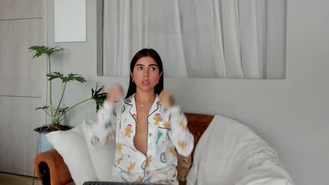 Snapshot of juieth_gv chatting on 12/05/25, 03:09 Andry but call me yulieth online show from 12/05/25, 03:09