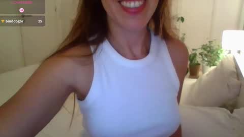 Snapshot of jujubaeu chatting on 03/01/25, 01:11 Juju online show from 03/01/25, 01:11