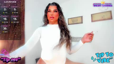 Jujubee online show from 10/18/25, 11:11