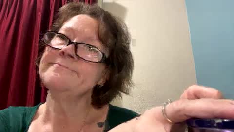 JuJuKitty online show from 09/27/25, 05:01