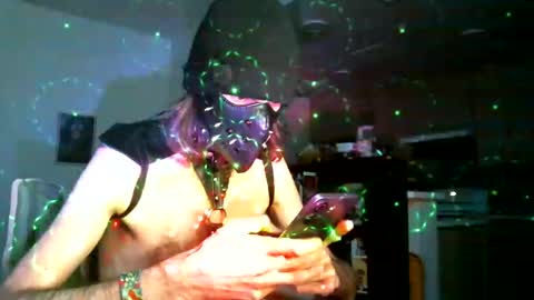 Juk3B0x77 online show from 11/23/25, 05:07