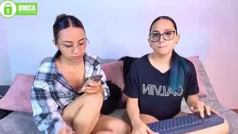 Jules and Gia online show from 06/09/26, 06:41