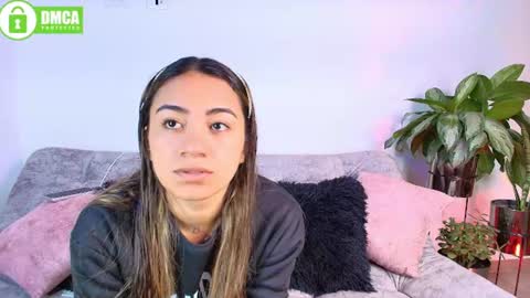 Jules and Gia online show from 06/30/26, 02:40