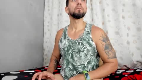 Snapshot of juleslake2 chatting on 09/24/25, 11:35 juleslake2 online show from 09/24/25, 11:35