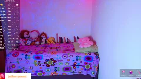 Juliana online show from 06/13/26, 12:08