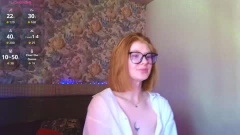 Snapshot of juli_ginger chatting on 06/04/26, 06:30 Julia online show from 06/04/26, 06:30