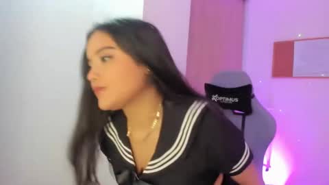 juli_santos_22 online show from 01/27/25, 12:58
