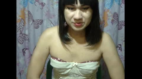 Snapshot of julia111987 chatting on 03/18/26, 04:32 JULIA online show from 03/18/26, 04:32
