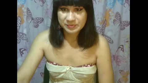 Snapshot of julia111987 chatting on 03/29/26, 05:57 JULIA online show from 03/29/26, 05:57