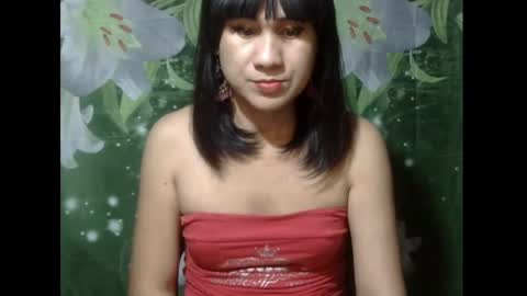 Snapshot of julia111987 chatting on 04/16/26, 09:39 JULIA online show from 04/16/26, 09:39