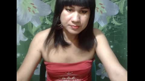 Snapshot of julia111987 chatting on 04/20/26, 06:31 JULIA online show from 04/20/26, 06:31